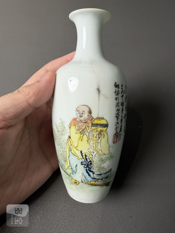 民国 粉彩人物诗文小瓶 - 图2